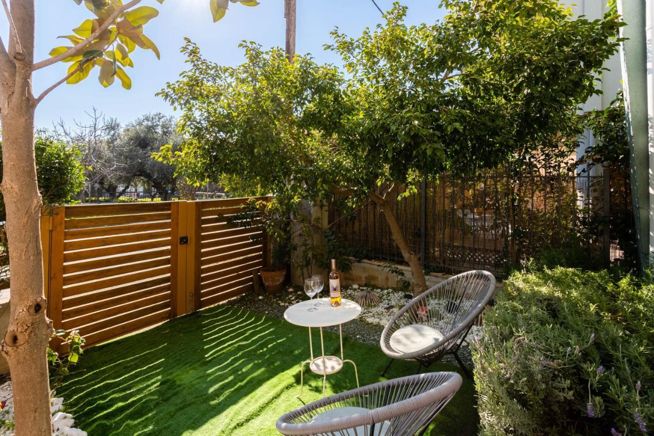 Serenity And Relaxing Studio Calamata Exterior foto